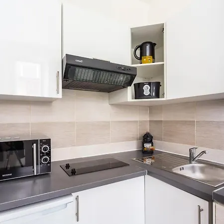 Accueillant -1br-6p - Auteuil - Passy Apartment